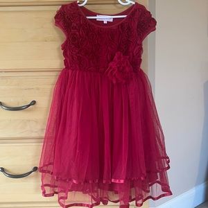 Red tulle Popatu dress